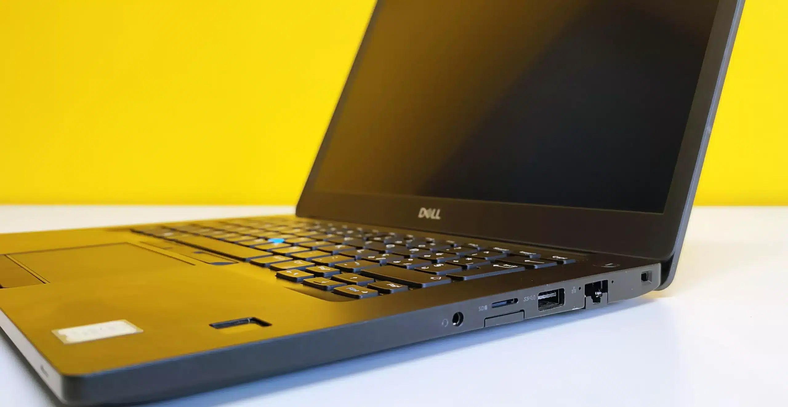 DELL Latitude 7490 DELL Latitude 7490